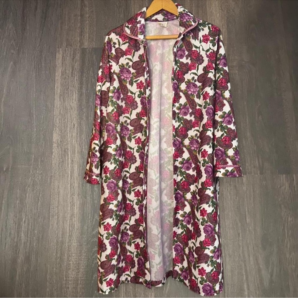 Vintage Carriage Court Floral House Coat Duster Made in USA Medium